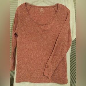 So. Crew neck tee. Size L